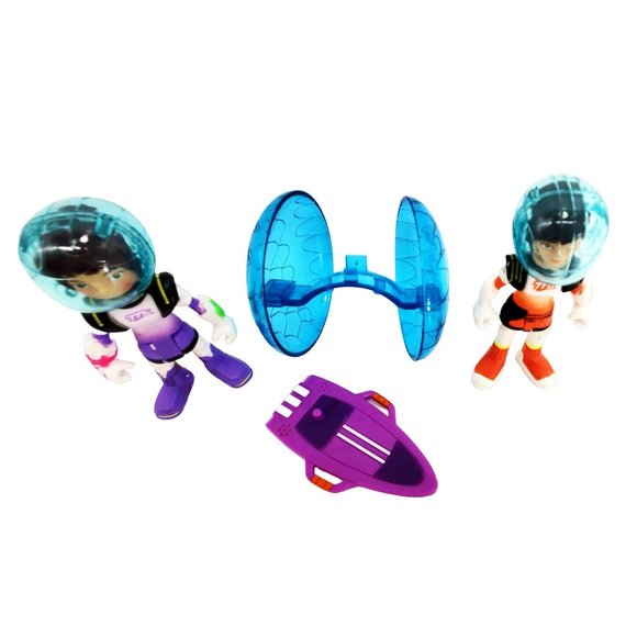 Miles From Tomorrowland TOMY Loretta & Phoebe Articulated Figures + Accessories - Picture 2 of 4